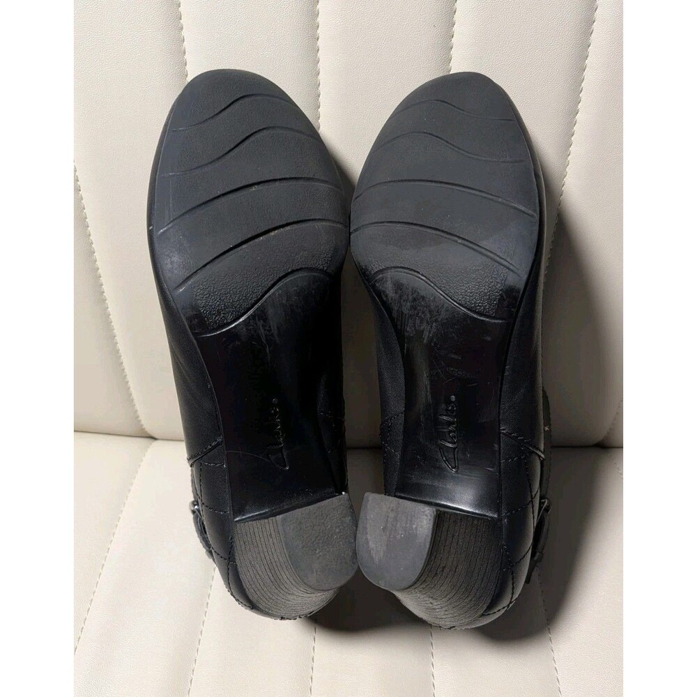 Clark Booties Ankle Boots Black Leather Bucket Zipper Womens Size 7M - Picture 4 of 6